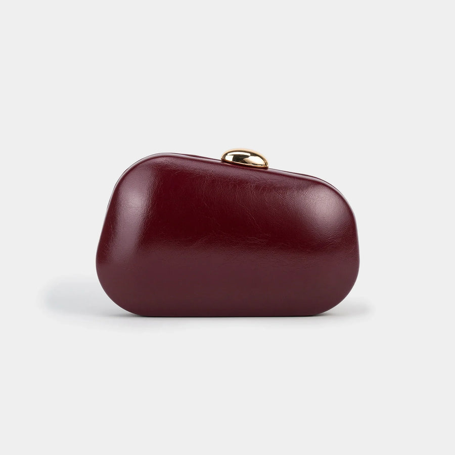 QUINN SIGNATURE LEATHER CLUTH
